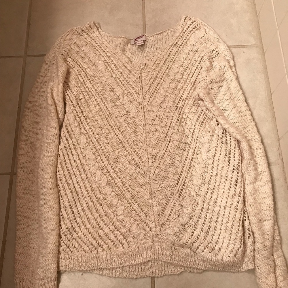 Arizona Jean Company Cream Sweater